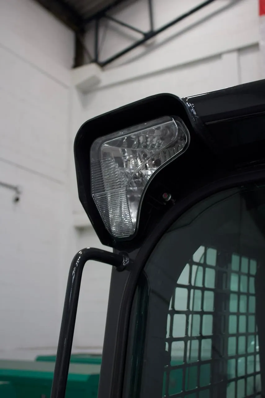 Minicargador Bobcat S530 de 49 HP — vista 9