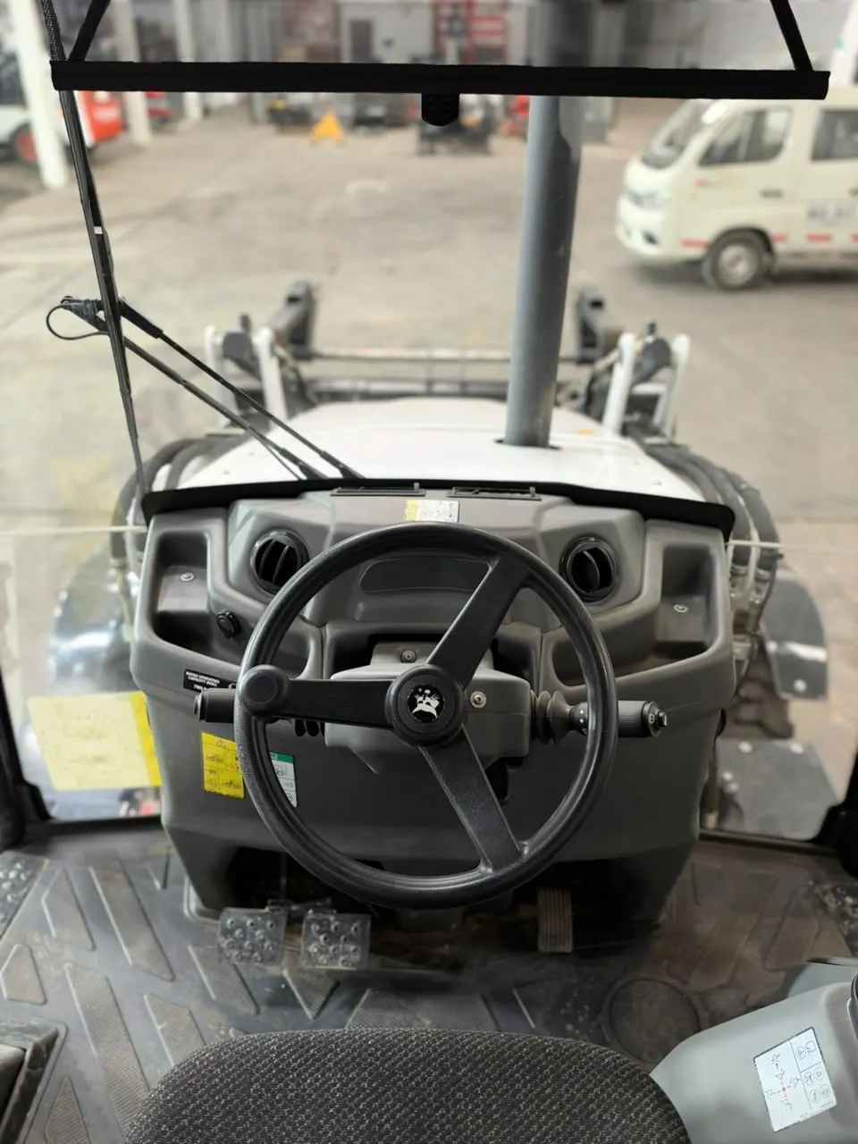 Retrocargadora Bobcat B760 4x4 de 94 HP — vista 8